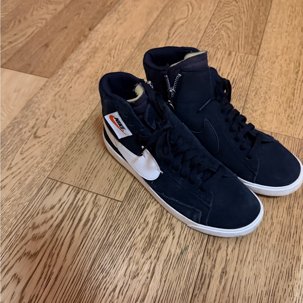 Women’s Nike Blazers Zip Up